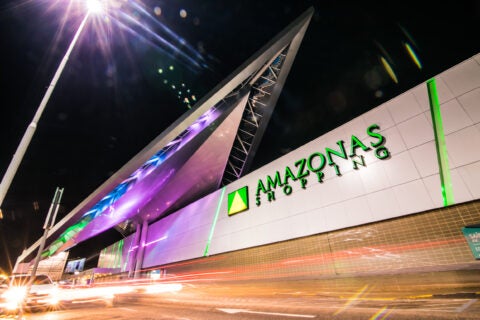 Amazonas Shopping adota tarifa única de estacionamento durante todo o dia para pagamento pelo aplicativo