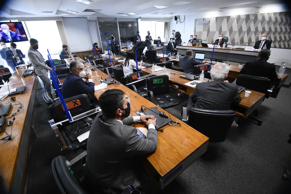 CPI da Covid deve ouvir auditor do TCU na quinta-feira