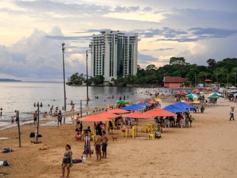 Praia da Ponta Negra ficará interditada de quinta a domingo