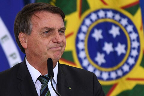Bolsonaro tem 15 dias para provar fraude nas eleições de 2018, decide TSE