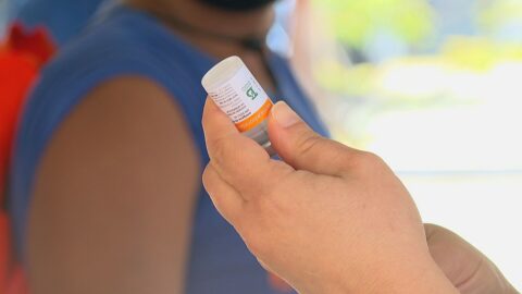 Quatro postos de vacinação contra Covid-19 em Manaus vão funcionar por 12 horas nesta sexta (27)