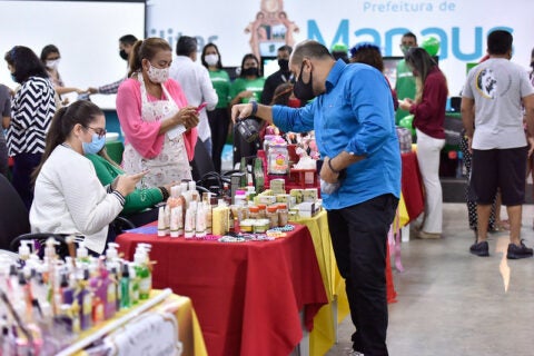 Prefeitura de Manaus realiza a segunda edição da feira do ‘Servidor Empreendedor’