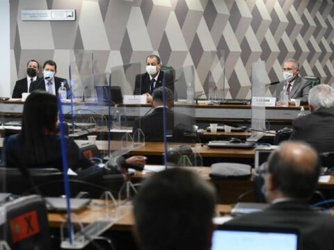 CPI vota na terça quebra de sigilo de Ricardo Barros e Luis Miranda