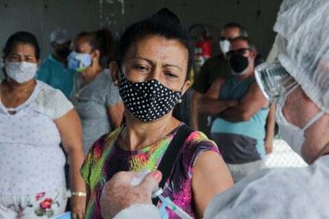 Manaus ultrapassa marca de 20 mil atrasados na segunda dose da vacina contra a Covid