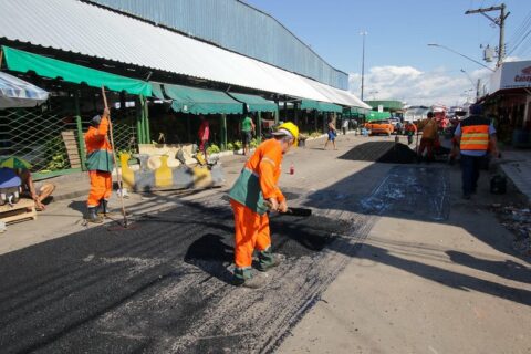 Manaus sai de situação de emergência devido à cheia recorde e prefeitura fortalece ações pós-inundação