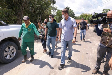 David Almeida e Marcos Rotta entregam ramal revitalizado na zona Leste