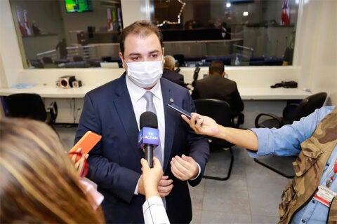 Cidade quer estabelecer assinatura digital para projetos de iniciativa popular no AM