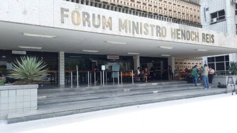 Julgamento de réus acusados de participação em chacina no Compaj tem início em Manaus