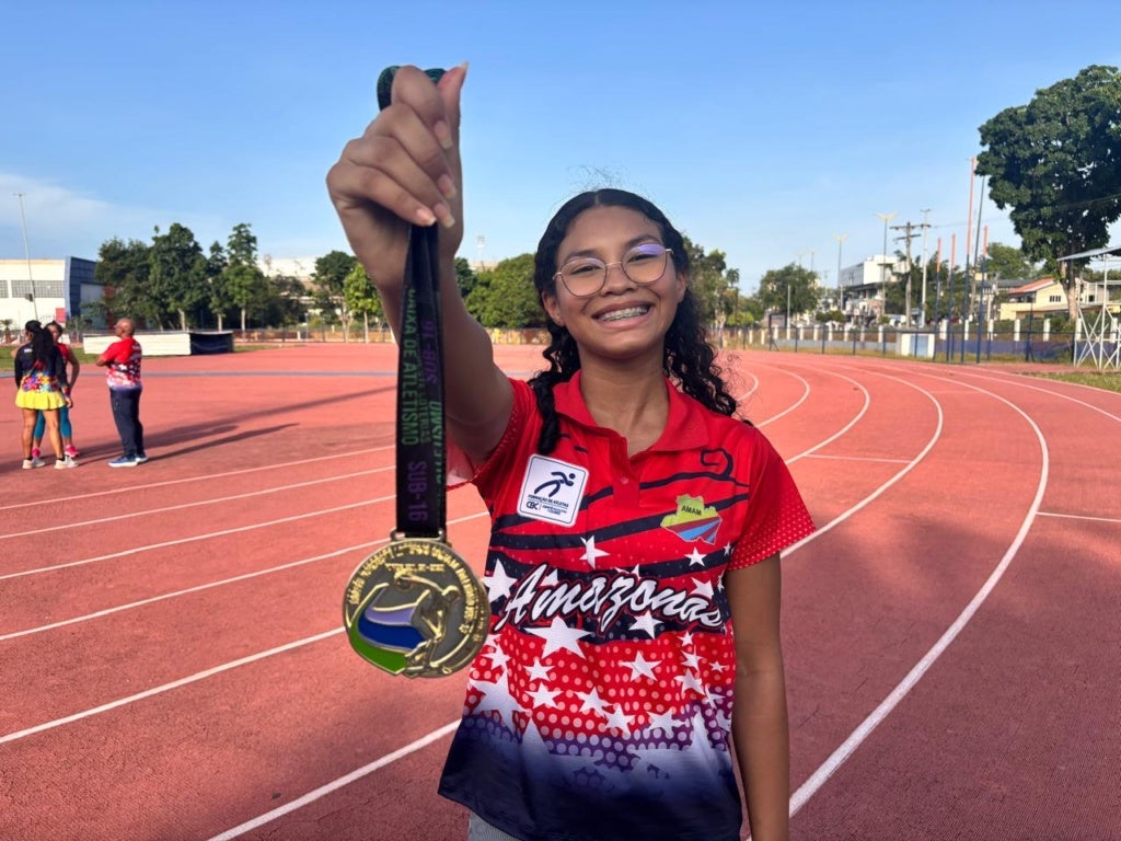 Ana Isinbayeva Andrade, 14, conquista dois ouros no Troféu Norte-Nordeste Sub-16 e mira o Brasileiro de Atletismo em outubro - Foto: Divulgação/Sedel