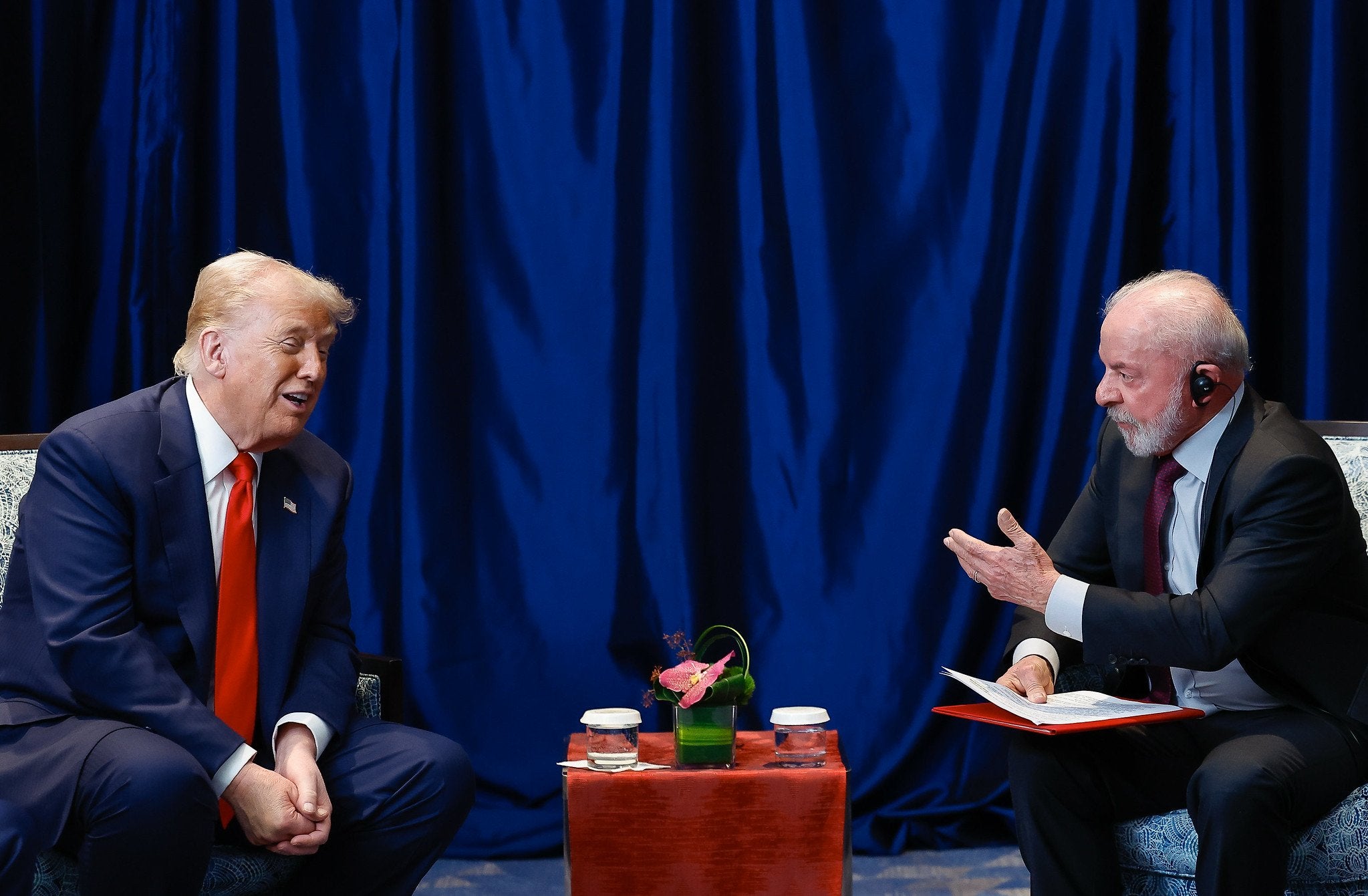 Presidente da República, Luiz Inácio Lula da Silva, durante Encontro com o Presidente dos Estados Unidos, Donald Trump, durante o 47ª Cúpula da Associação de Nações do Sudeste Asiático - ASEAN em Kuala Lampur, Malásia - Fotos: Ricardo Stuckert / PR