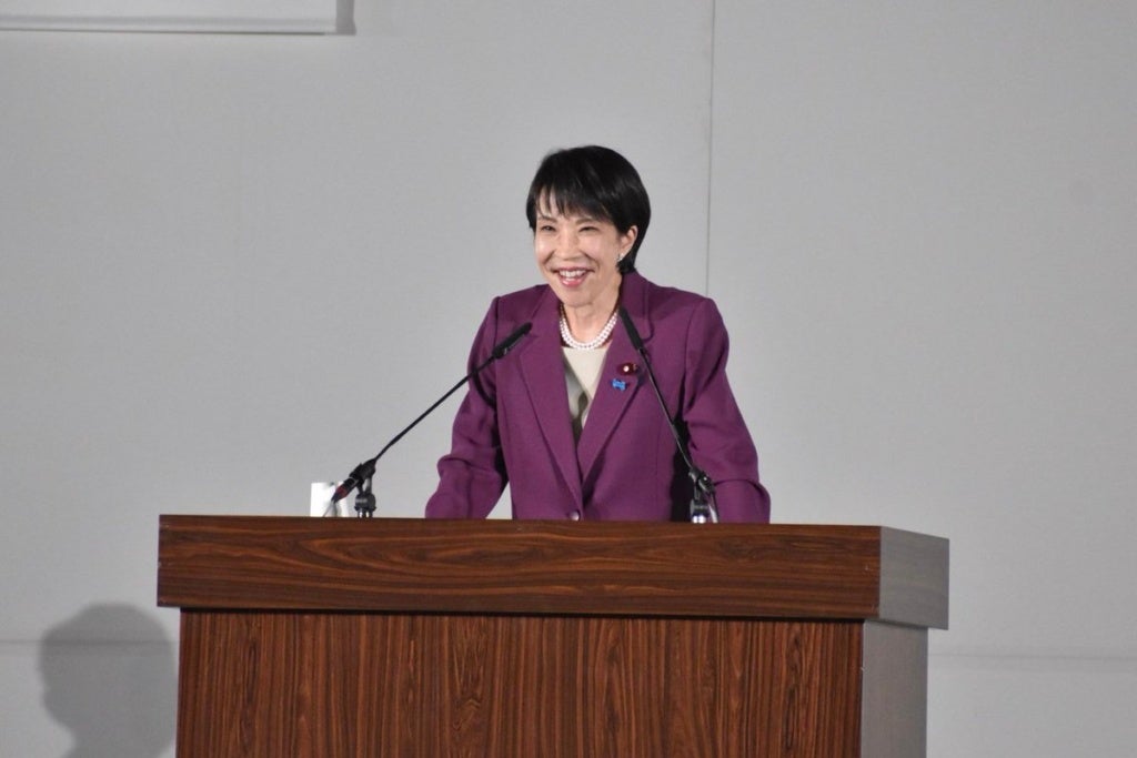 Sanae Takaichi chega ao parlamento do Japão após eleição como primeira-ministra - Foto: Wikipedia