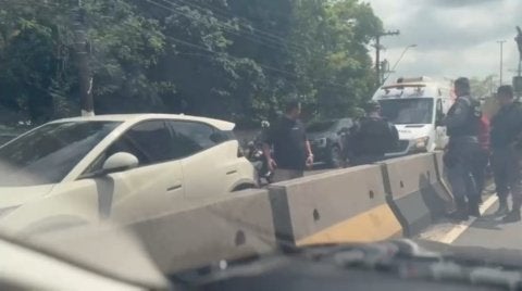 Dois acidentes são registrados na Av. Efingênio Sales - Foto: Tatiana Sobreira