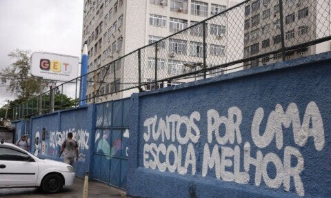 Estudo ouviu 3.954 pessoas envolvidas com o tráfico em favelas de 23 estados brasileiros - Foto: Tânia Rêgo/Agência Brasil